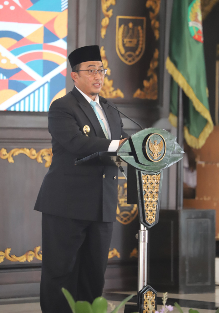 Pj Bupati Jombag Teguh Narutomo