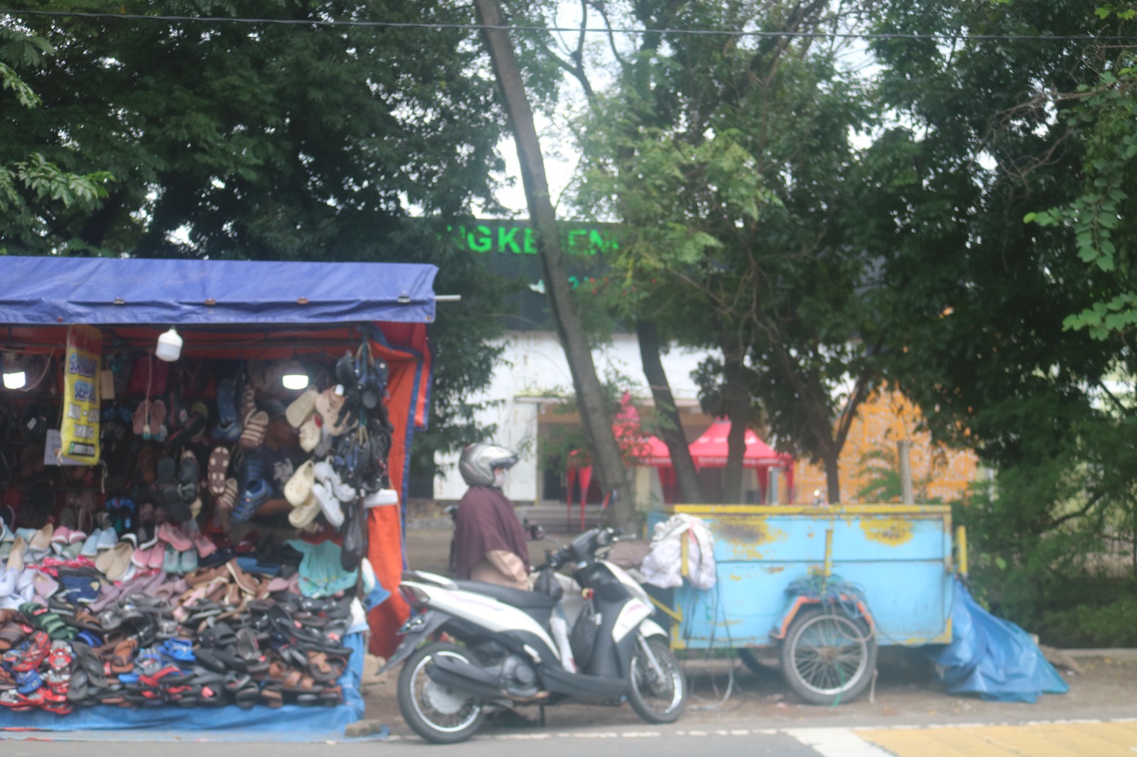 Lokasi yang akan jadi tempat pembangunan jembatan menuju Gedung Kesenian Jombang