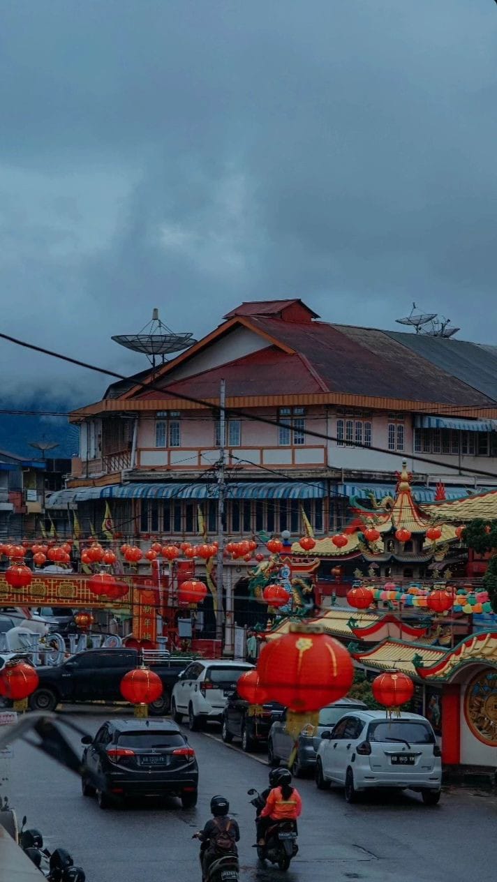 Suasnaa kota Singkawang di Kalimantan yang mayoritas dihuni etnis Tionghoa