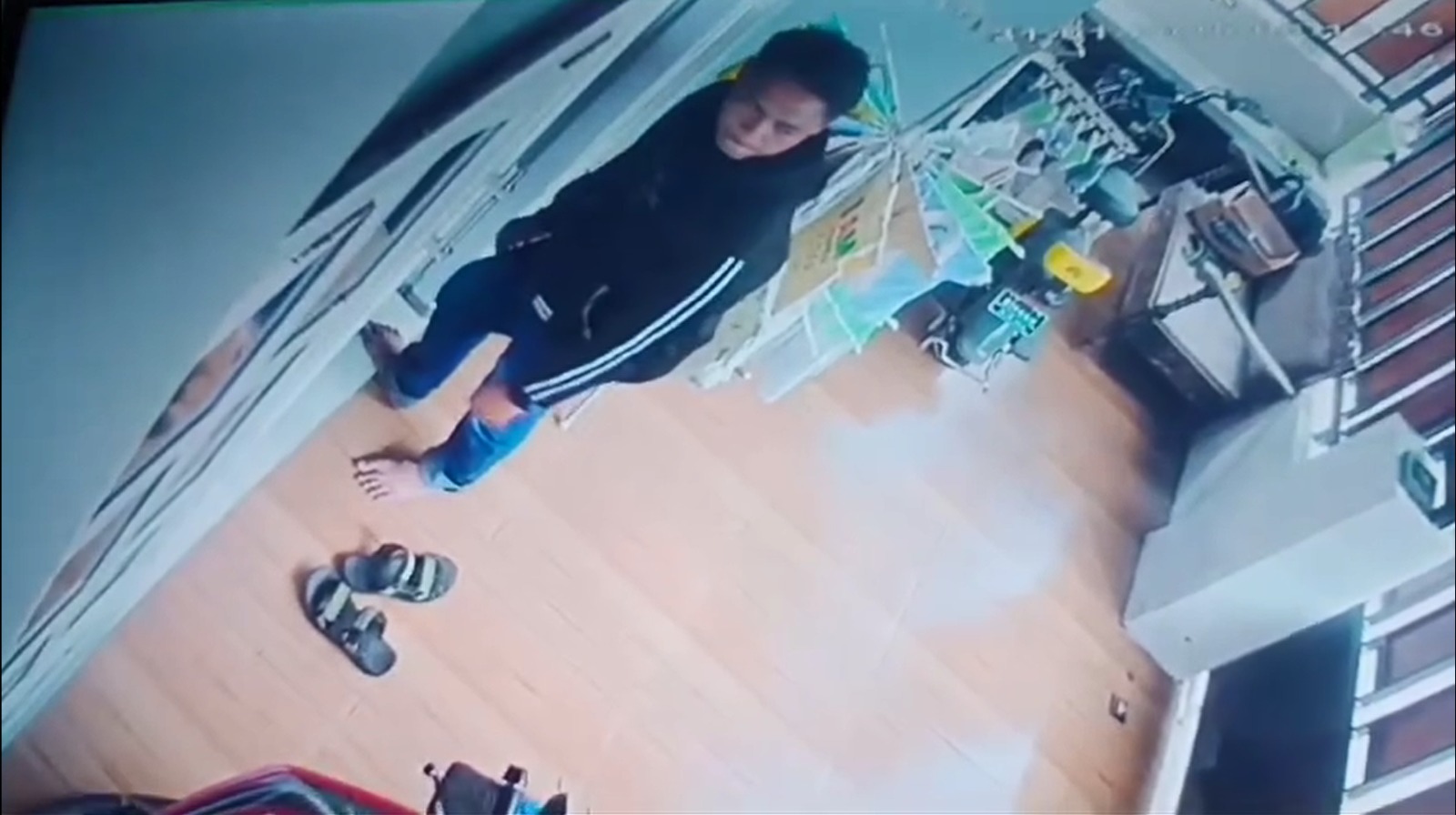 Aksi pencurian HP di Mojongapit Jombang terekam kamera CCTV