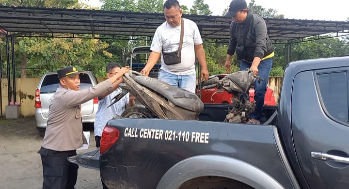 Motor Honda Vario yang ditemkan warga di dalam sungai Dusun Wonokerto, Desa/Kecamatan Peterongan Jombang ternyata milik korban begal