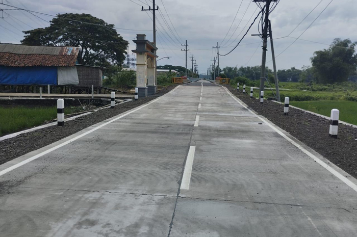 Kondisi jalan kabupaten ruas Jatigedong Jatibanjar di Kecamatan Ploso Jombang yang makin nyaman setelah dapat proyek IJD