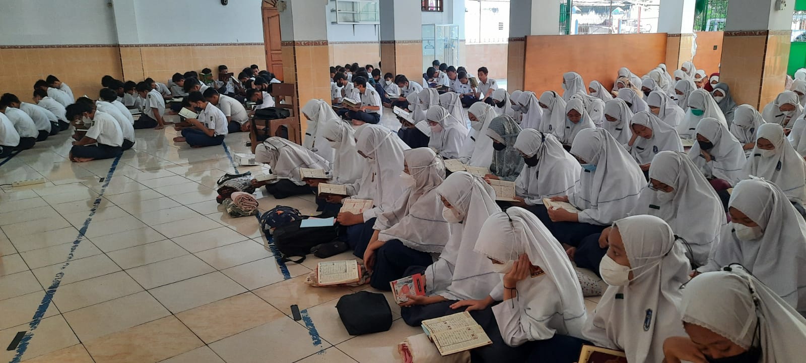 Ilustrasi pesantren kilat di sekolah saat ramadan
