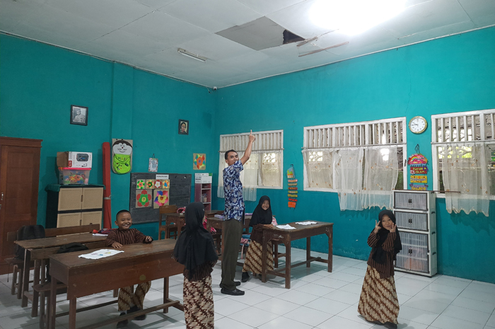 Meski kelihatan indah, bangunan SDN Pulorejo 2 Ngoro Jombang ini lapuk