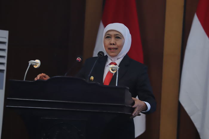 : Gubernur Jawa Timur Khofifah Indar Parawansa saat memberikan sambutan pad asertijab Bupati-Wabup Jombang Rabu (5/3).