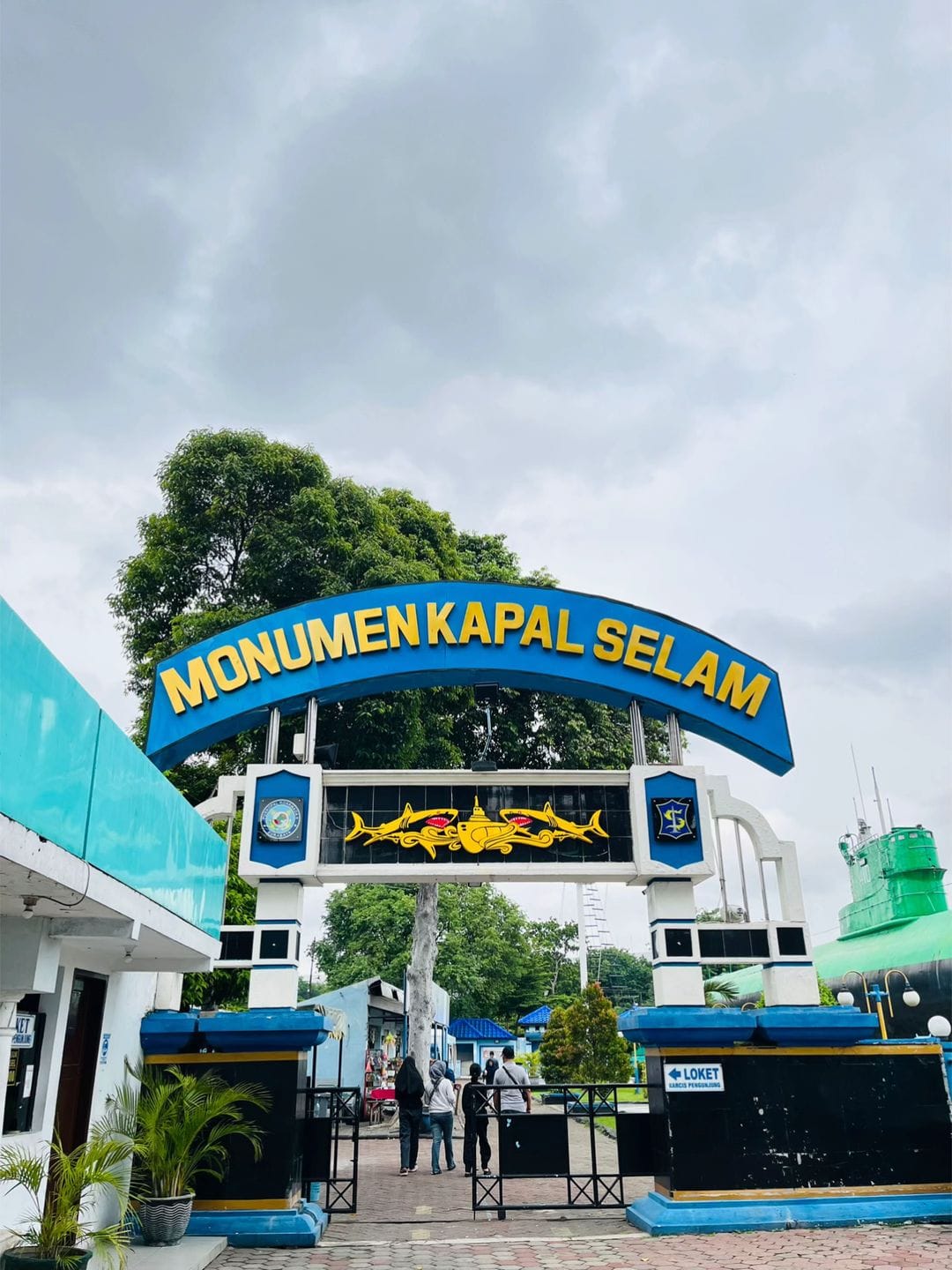Monumen kapal selam (Monkasel) Surabaya