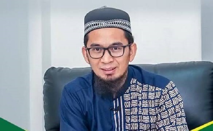 Hukum menunaikan zakat fitrah menurut Ustad Adi Hidayat. Lebih baik pakai tunai atau beras?