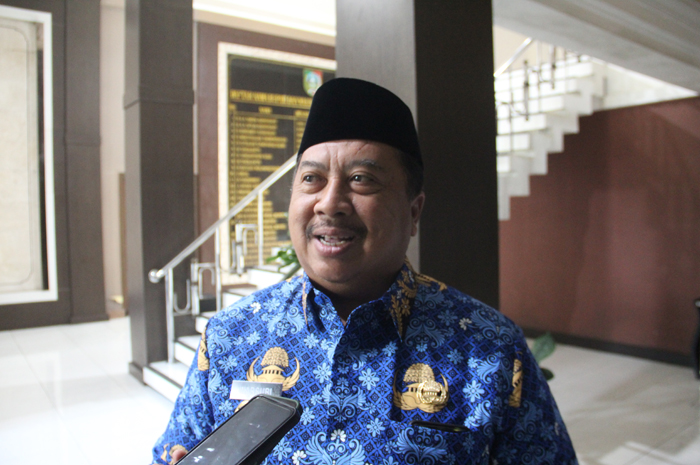 Bupati Jombang Warsubi