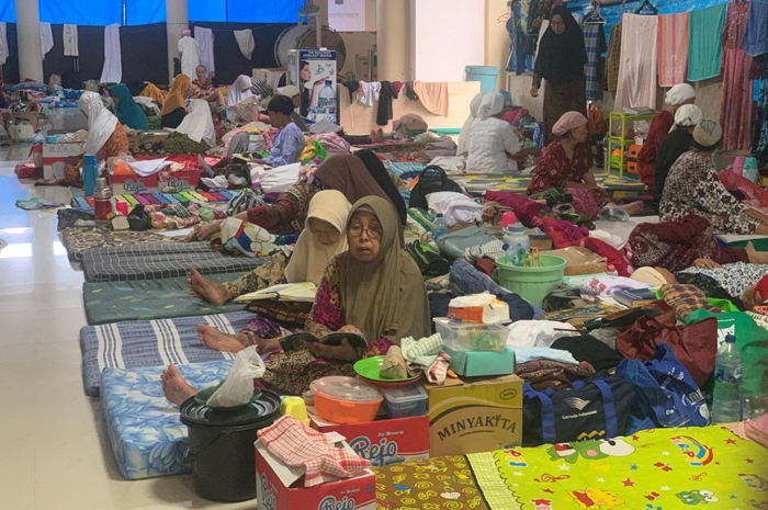 Ratusan lansia mengikuti Pondok Ramadan di salah satu masjid di Desa Cukir, Diwek, Jombang