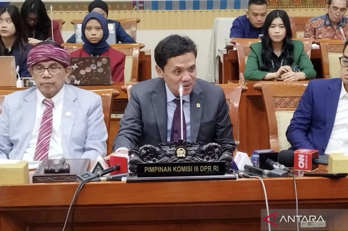Ketua Komisi III DPR RI Habiburokhman. ANTARA/Bagus Ahmad Rizaldi