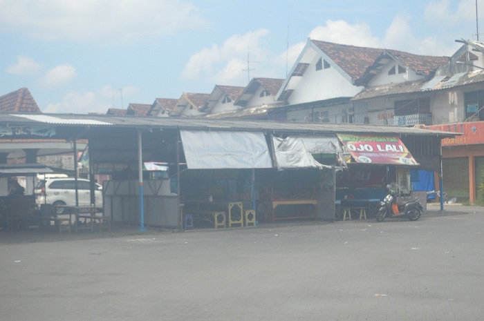 MATI SURI: Kondisi Sub Terminal Mojoagung di Desa Mojotrisno, Kecamatan Mojoagung bakal dirombak jadi pasar (2/5).