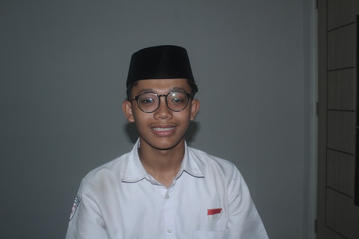 Muhammad Nabil El Qaid, Kelas XI-J MA Madrasatul Quran Tebuireng