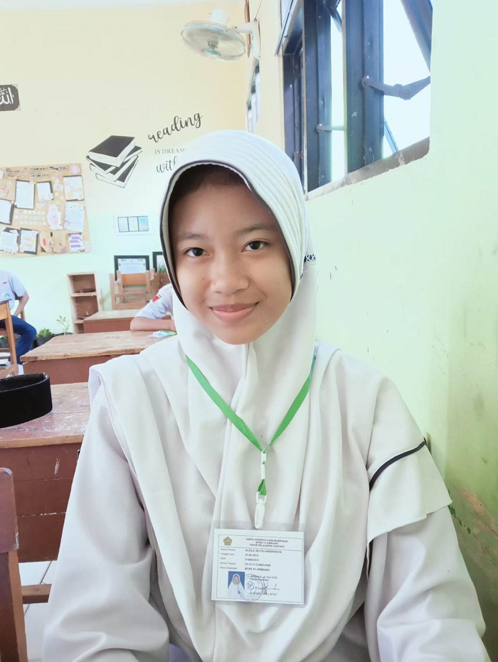 Oleh Ardila Jelita Hartanasya, Kelas IX-F MTsN 15 Jombang di Keras, Diwek