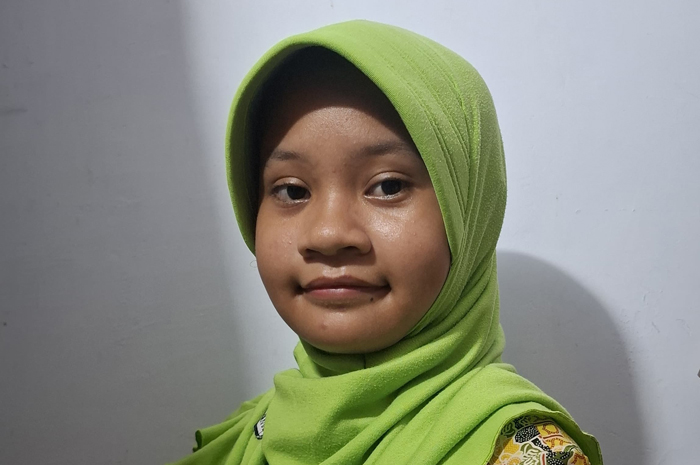 Adhwaaul Untsa Prajna, Kelas VIII-I SMPN 3 Jombang