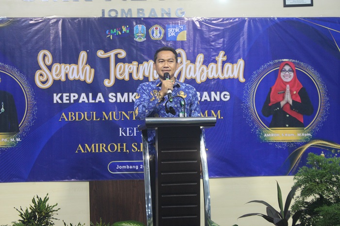 Ulil Muamar, Kasubag TU Cabdindik Jombang