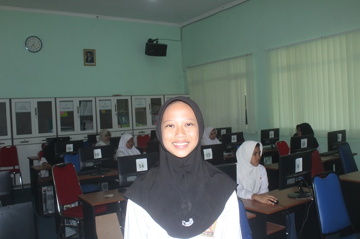 Najwa Shinta Nur Aufa, Kelas VII A SMP A Wahid Hasyim Tebuireng