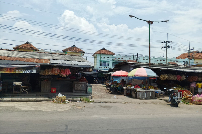 Proyek rehabilitasi Pasar Ploso dan pembangunan pasar buah di Sub Terminal Ploso, Kecamatan Ploso kini memasuki tahap pelaksanaan