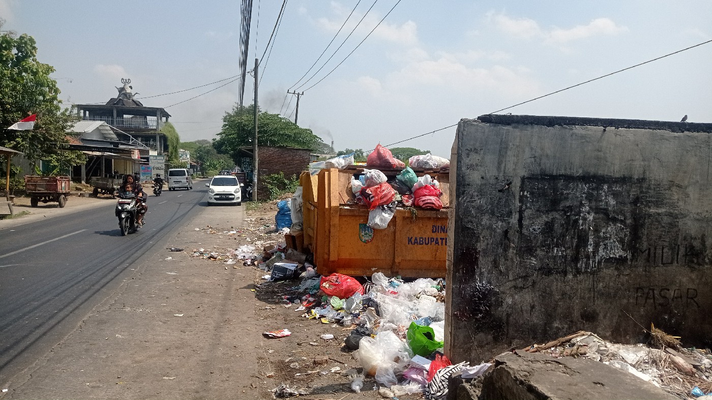 Tempat penampungan sementara sampah di Desa Cukir, Kecamatan Diwek bakal dibangun TPS3R, (2/8).