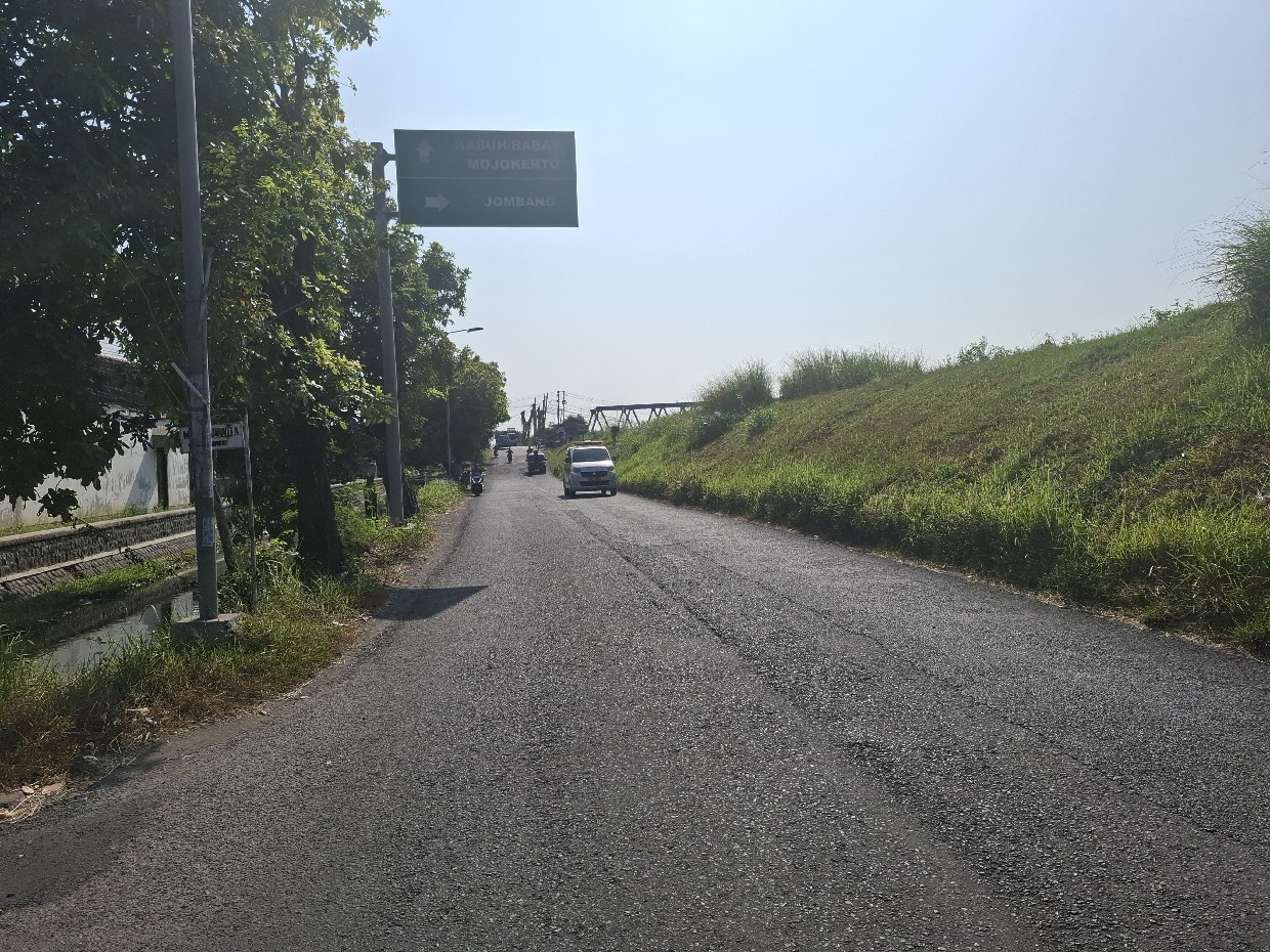 Jalan Kabupaten ruas Ploso-Munung ini akan jadi salah satu titik proyek IJD tahun 2025 di Jombang