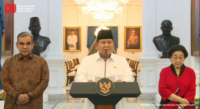 Presiden RI Prabowo Subianto saat memberikan keterangan, Minggu (31/8).