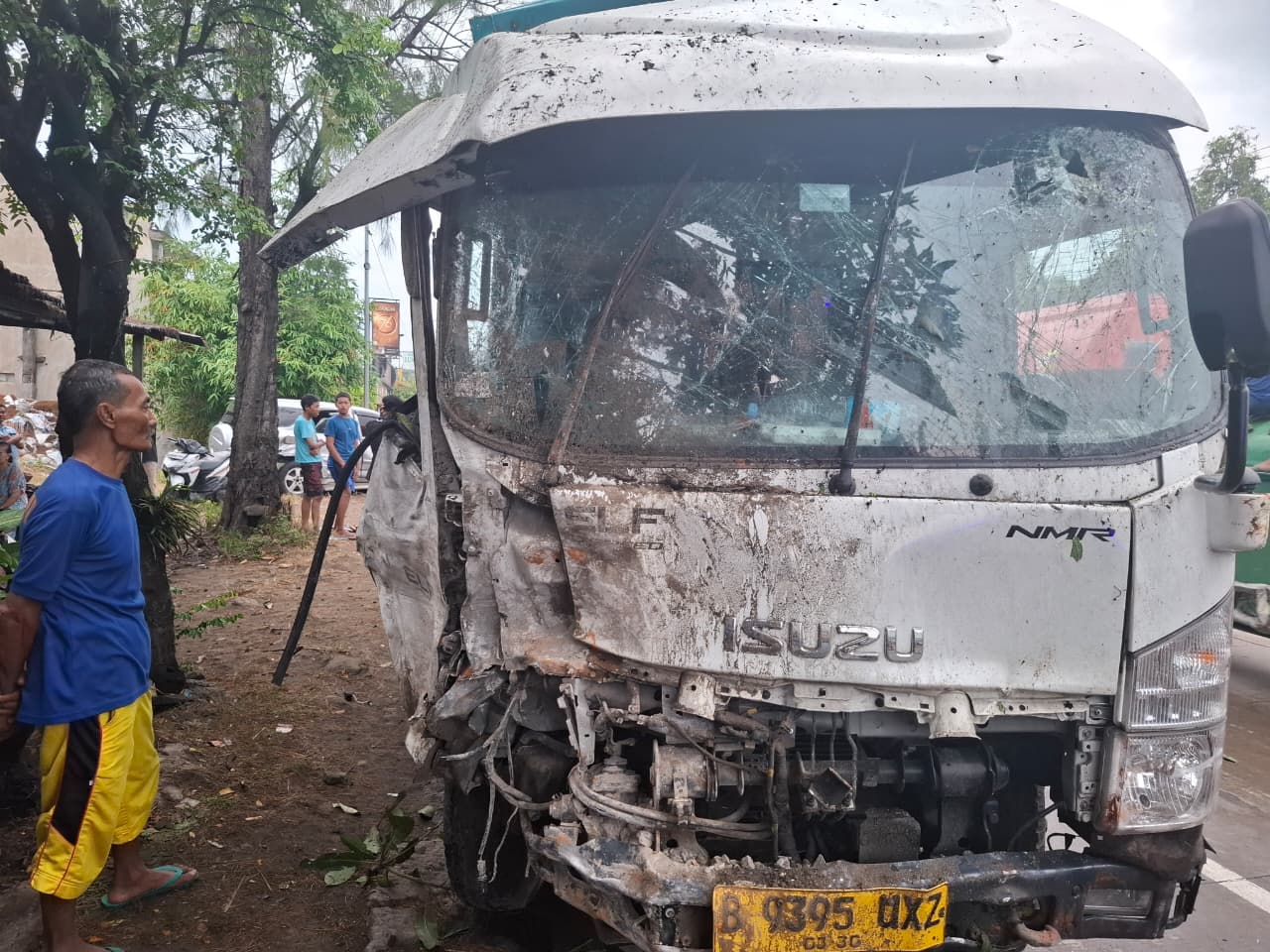 Kecelakaan beruntun melibatkan 5 kendaraan terjadi di Jalur Arteri Nasional Desa Jatipelem, Kecamatan Diwek, Jombang Rabu (10/9) sore.