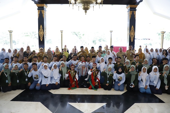 Jambore anak 2025 dengan tema &rsquo;&rsquo;Anak Jombang Berkarya, Lestarikan Budaya&rsquo;&rsquo; digelar di Pendopo Kabupaten Jombang, Selasa (16/9) pagi.