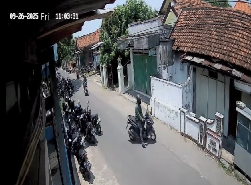 Aksi pencurian motor di Megaluh, Jombang
