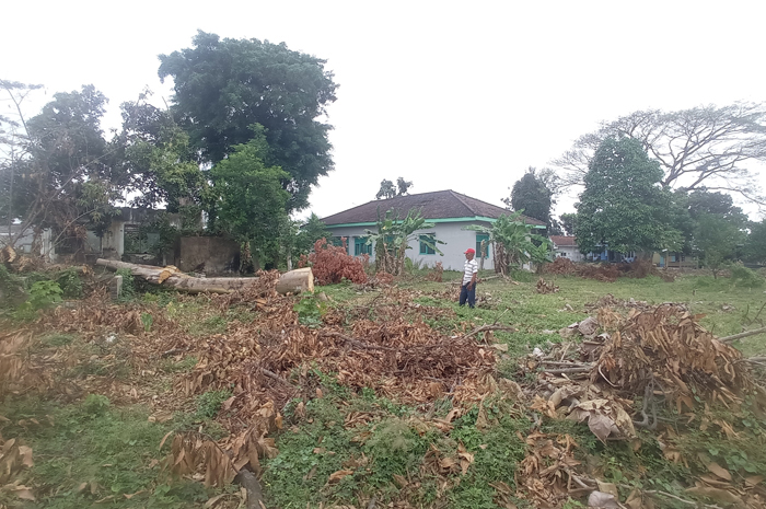 Kantor esk BPP Perak di Desa Glahan, Kecamatan Perak bakal digunakan terminal barang (15/9).