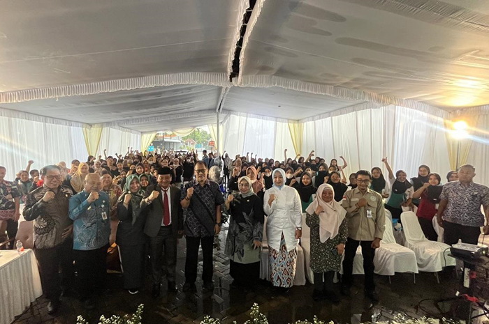 Pelatihan K3 dan pemeriksaan kesehatan gratis yang dielar Disnaker Jombang