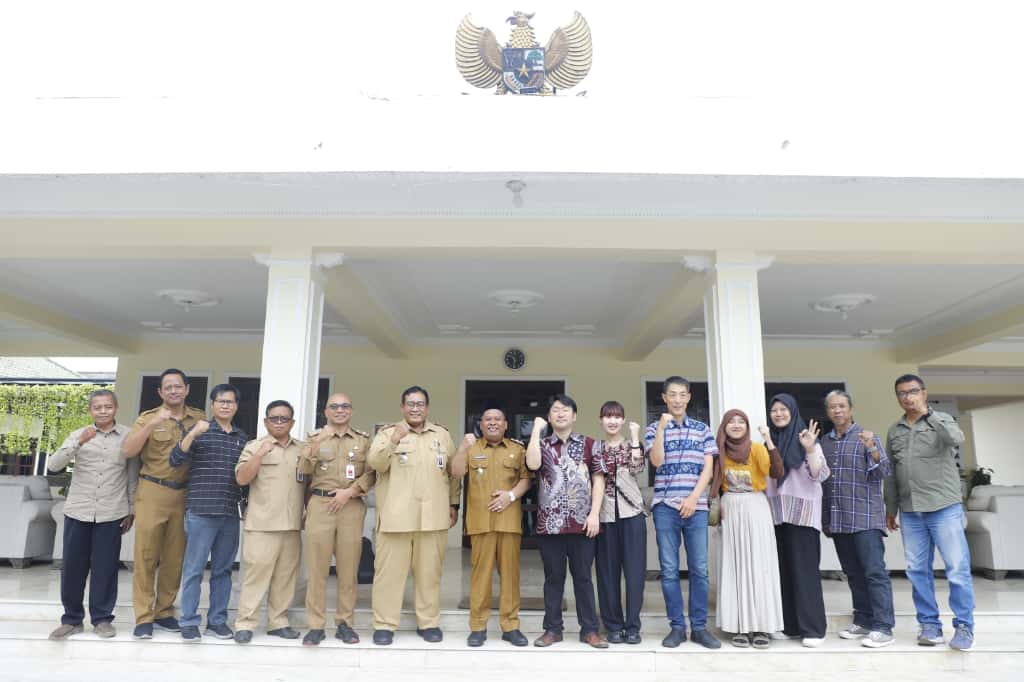 &nbsp;  PERKUAT KOLABORASI: Wabup Jombang Salmanudin menerima kunjungan delegasi Pemerintah Kota Kitakyushu Jepang, Selasa (18/11).  &nbsp;