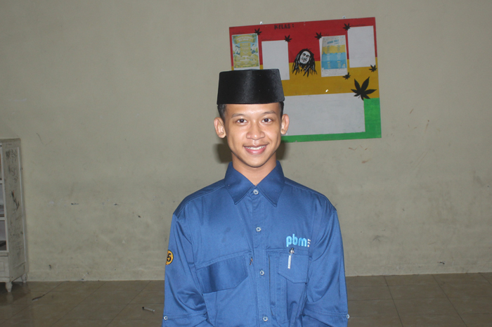 Sultan Trenggono Tsany Mulyo Prakoso  Kamar Darussalam 01 PP Madrasatul Quran Tebuireg