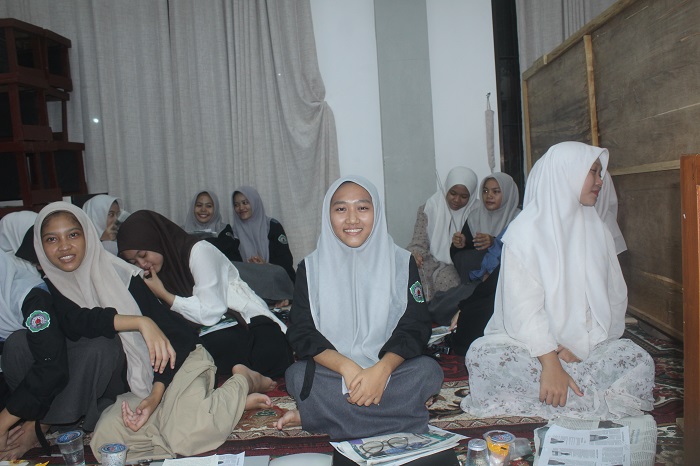 Nur Sifa ur Rahmah Kamar Ma wa Pondok Pesantren Al Madienah Denanyar Jombang
