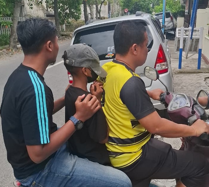 Seorang bocah berusia 11 tahun di Kabupaten Jombang jadi pelaku pencurian kendaraan bermotor di Desa Mojongapit, Kecamatan Jombang Rabu (3/12) pagi.