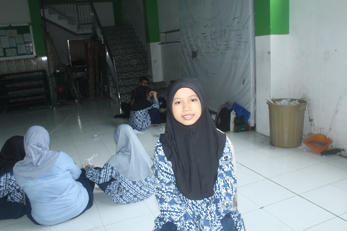 Hafidhotu Syarifatul Husnah kelas 7 MIPA MTs Perguruan Muallimat Cukir