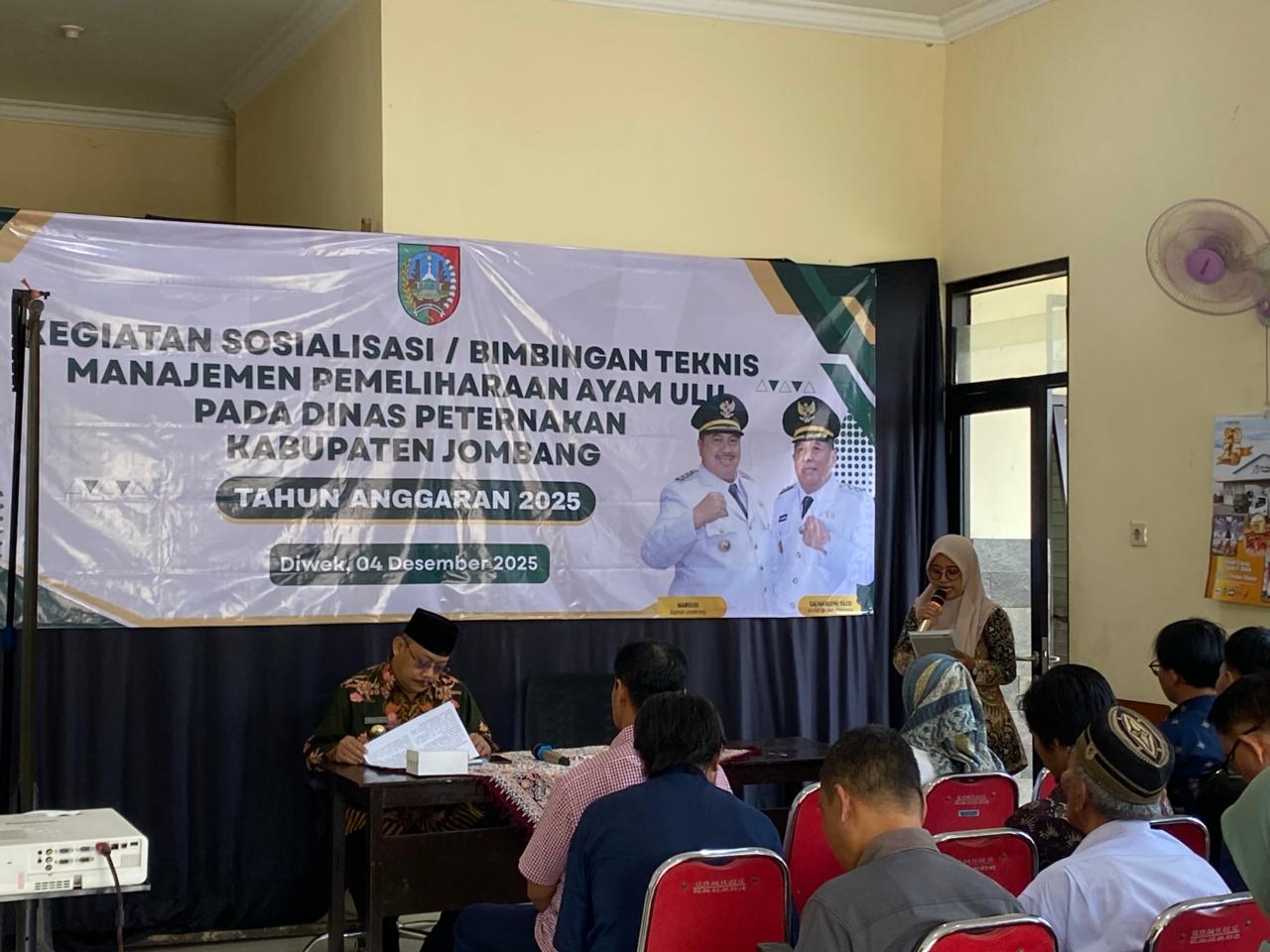 SUKSES: Dinas Peternakan menggelar Bimtek manajemen ayam pedaging, (4/12).  &nbsp;