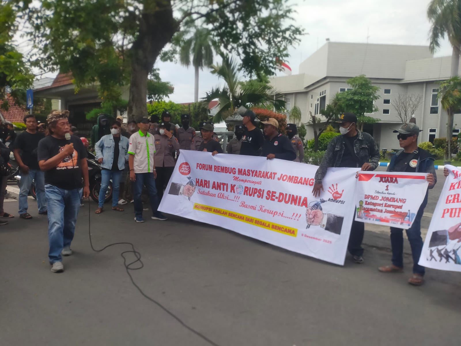 FOTO: AZMY ENDIYANA Z/JAWA POS RADAR JOMBANG