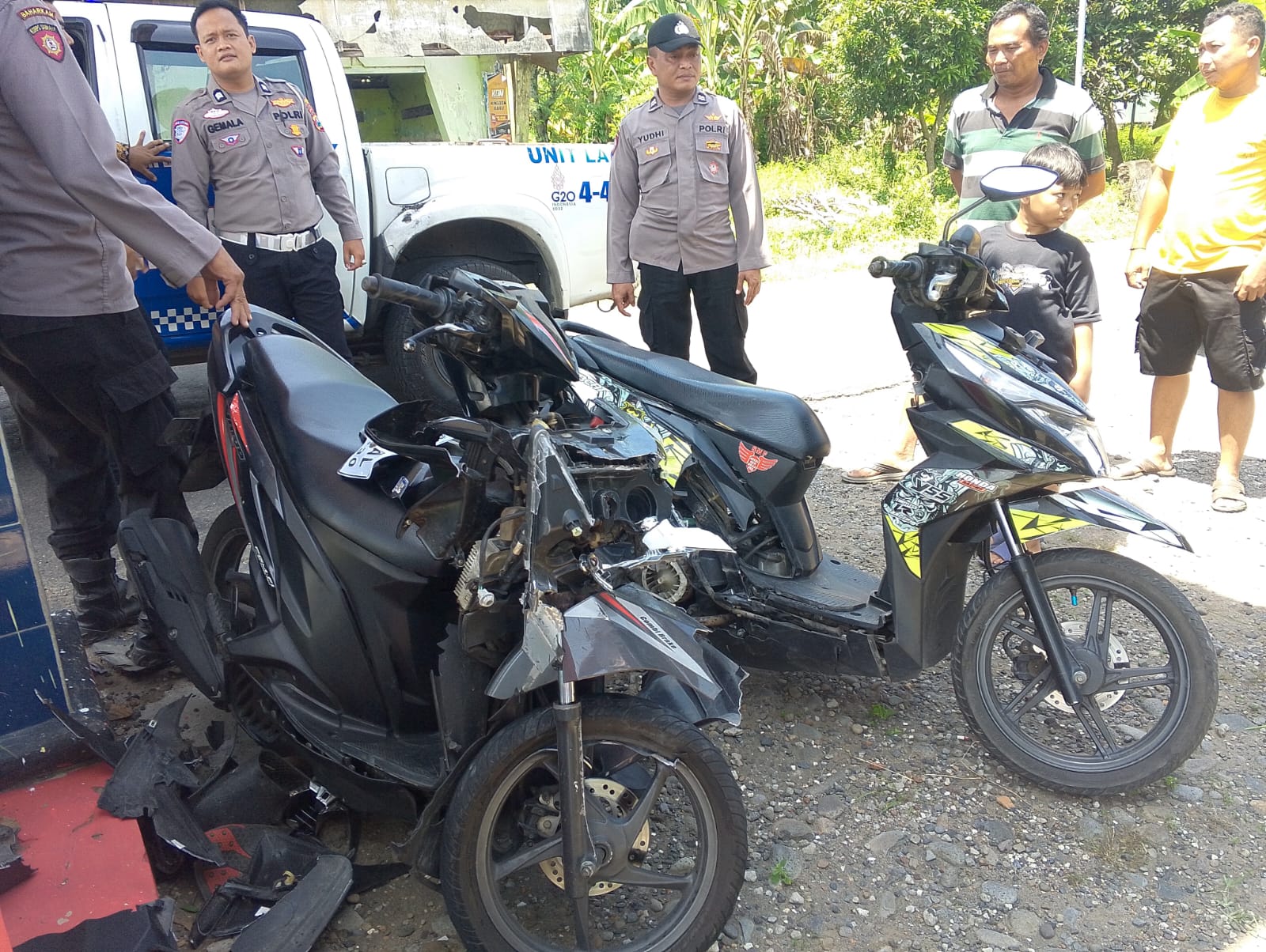 Kecelakaan lalu lintas melibatkan dua sepeda motor terjadi di Jalan Raya Desa Sukoiber, Kecamatan Gudo, Kabupaten Jombang, Rabu (17/12) siang.
