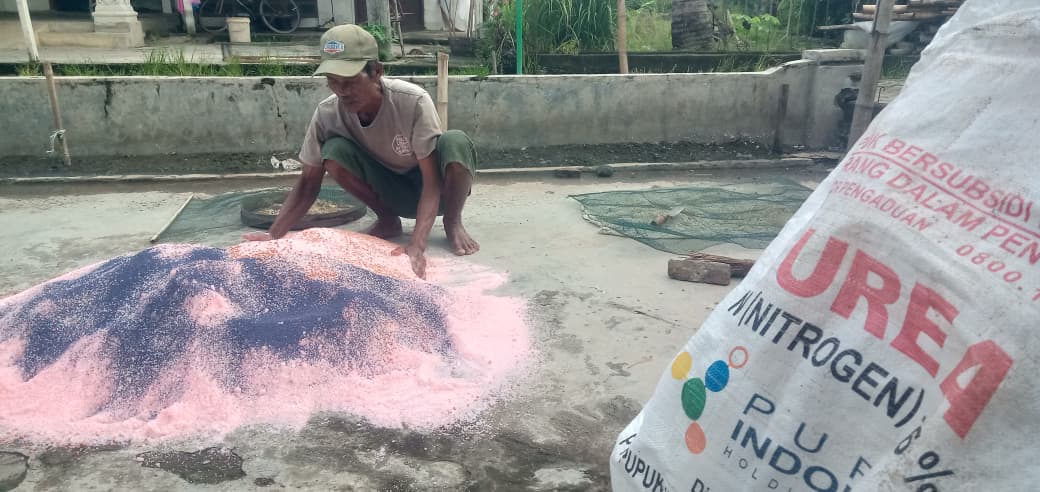   DIBUTUHKAN: Petani menyadur pupuk subdisi  &nbsp;