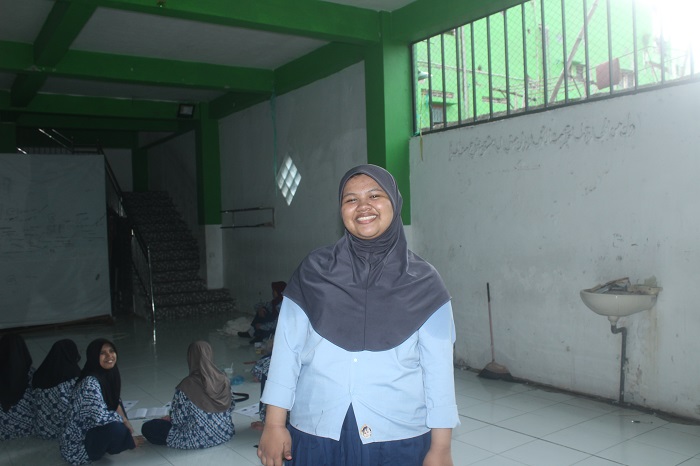 Anastasya Ummu Jauhari Kelas 8 Bahasa 1 MTs Perguruan Mu&rsquo;allimat Cukir