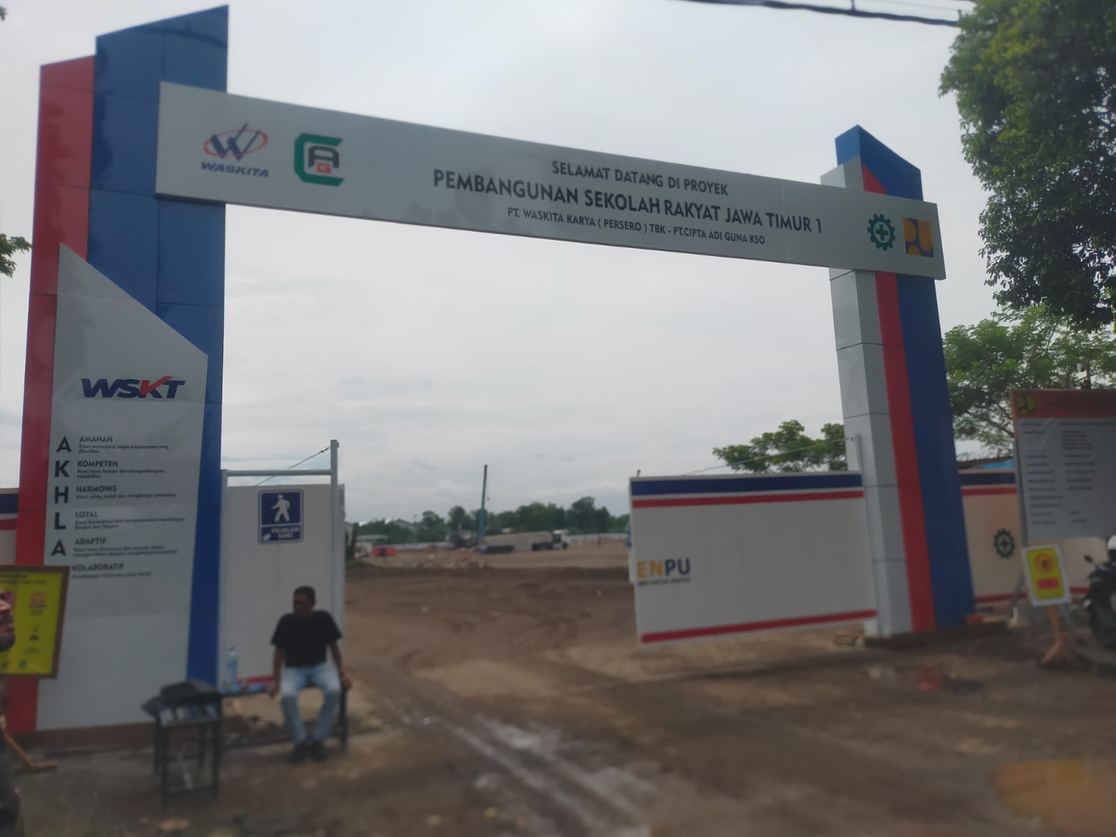 Proyek sekolah rakyat di Tunggorono tertutup