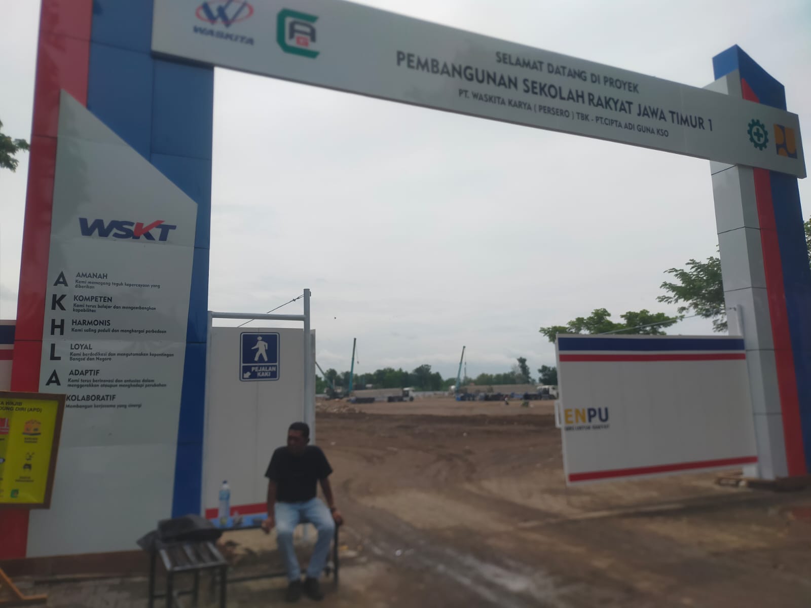 JANGGAL: Proyek sekolah Rakyat di Jombang minim informasi keterbukaan publik.