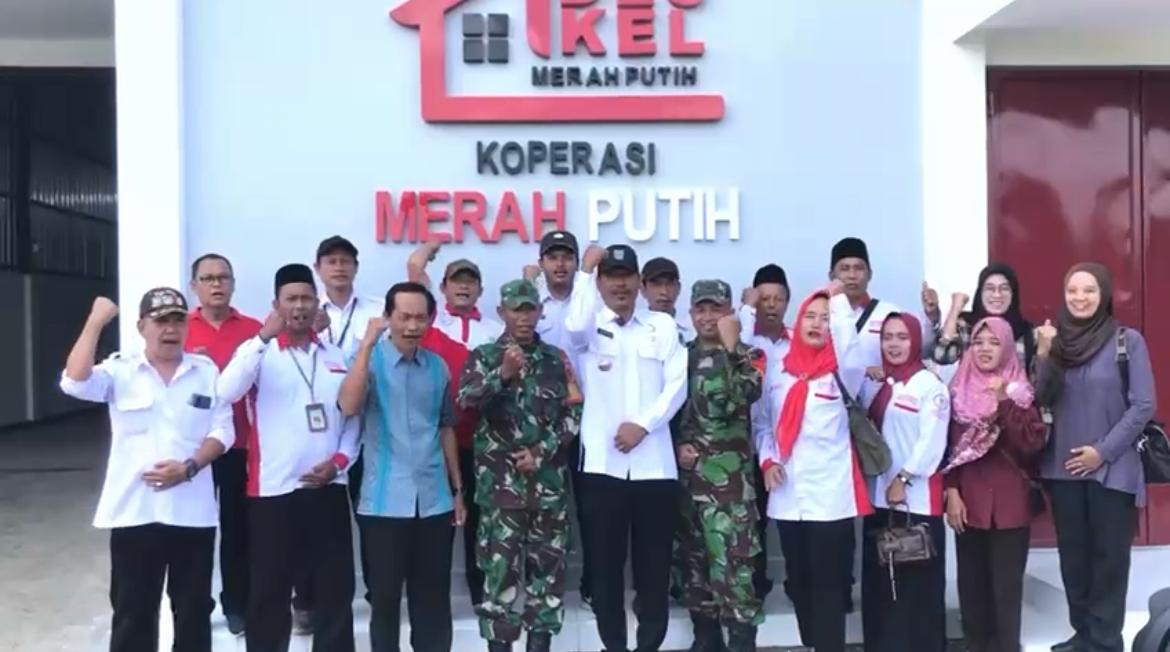 Gedung Koperasi Desa/Kelurahan Merah Putih (KDMP) di Dusun Pajaran, Desa Peterongan, Kabupaten Jombang, Jawa Timur, telah rampung dibangun. Tuntasnya proyek tersebut menandai kesiapan koperasi