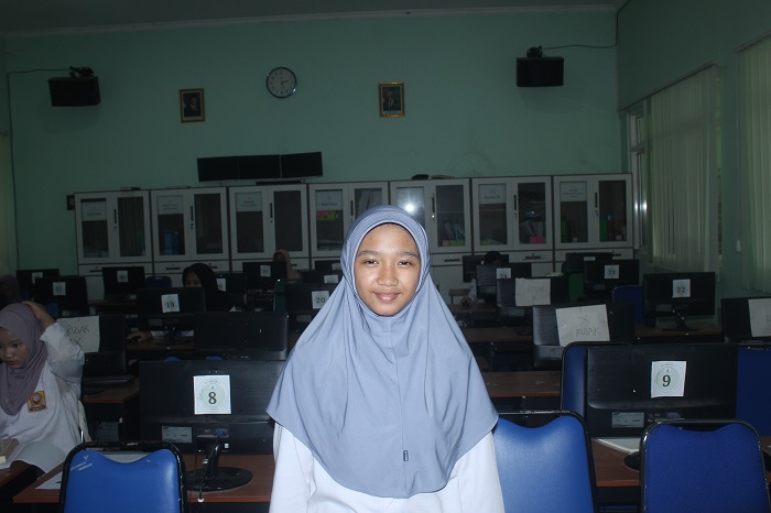 Aufa Nurul Hidayah Kelas 7 D SMP A Wahid Hasyim Tebuireng