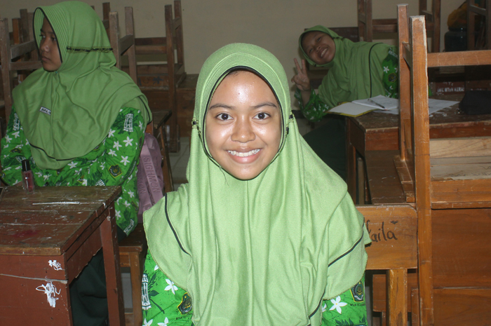 Cinta Alifah Efendi Kelas 8D MTsN 15 Jombang di Keras, Diwek