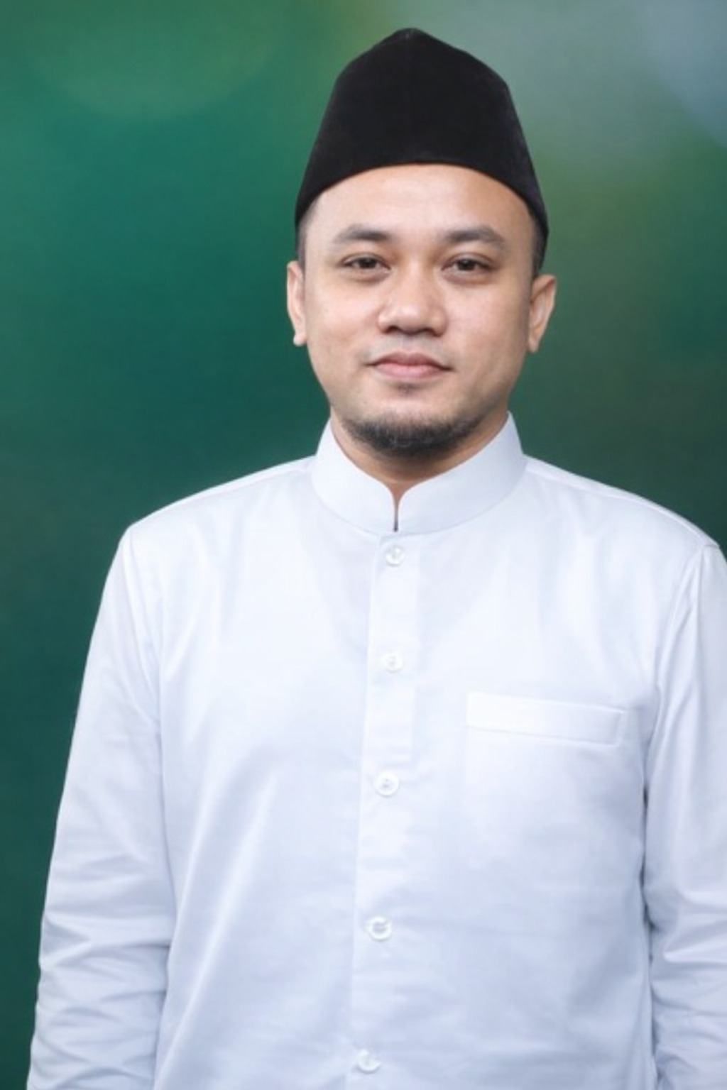 Hafis Muaddab MPd (Guru SMKN 1 Jombang, Pengasuh Yayasan Pendidikan dan Sosial Najatud Daroini Gedangan Mojowarno)