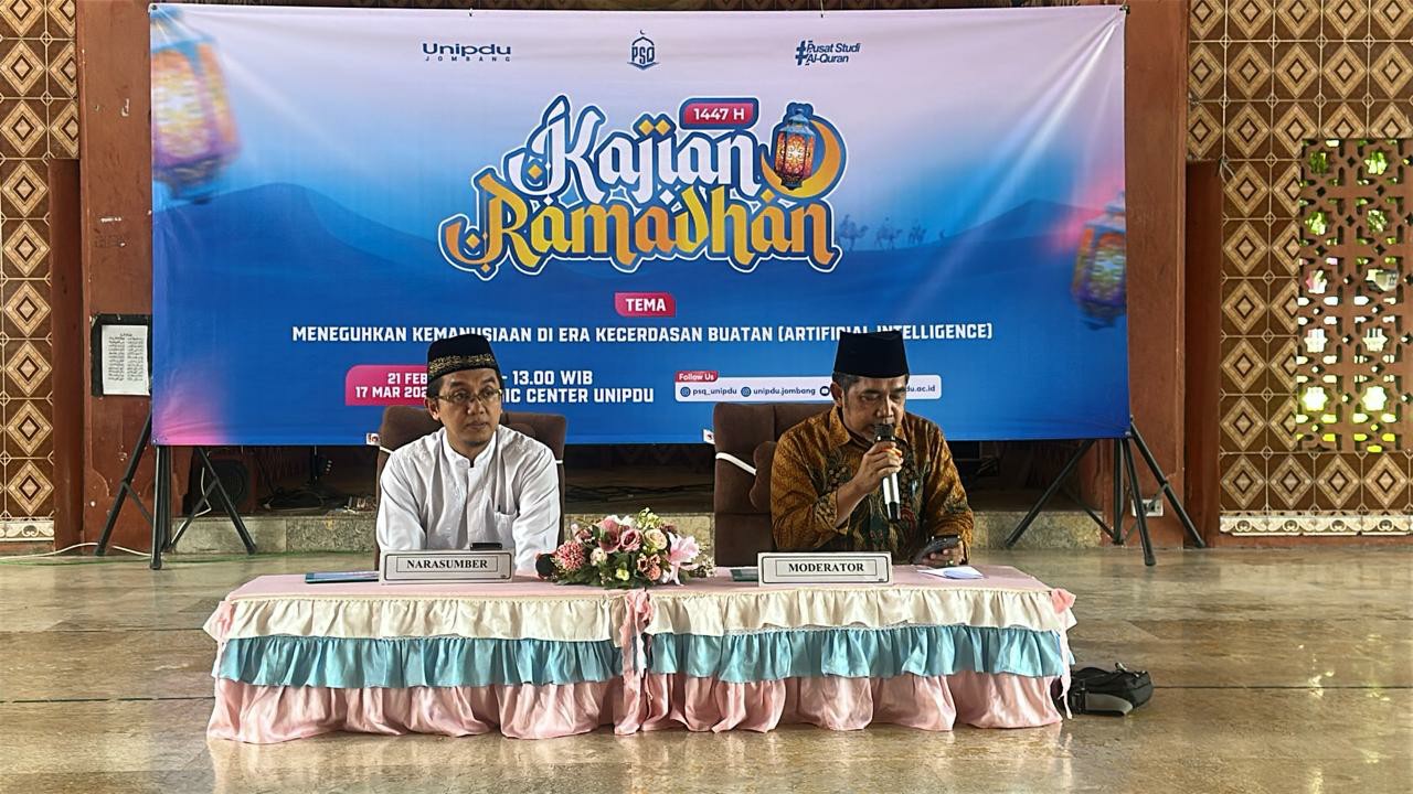 Ketua MUI Jombang, Dr KH Afifuddin Dimyati Lc MA, menjadi pemateri Kajian Ramadan yang digelar Pusat Studi Qur&rsquo;an (PSQ) Unipdu Jombang, Sabtu (28/2).