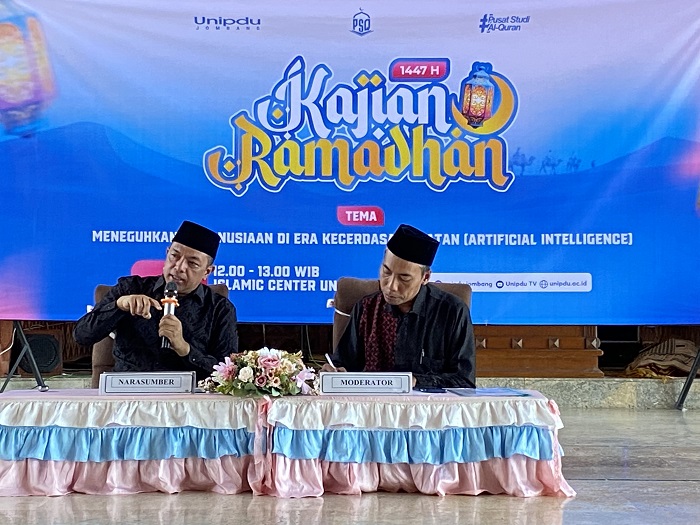   &nbsp;  GAMBLANG: Wakil Rektor Unipdu Bidang Kerja Sama dan Pengembangan, KH M Zahrul Azhar SIP MKes, saat menjadi pemateri Kajian Ramadan, kemarin (5/3).  &nbsp;