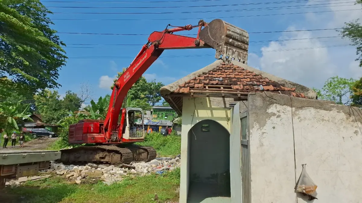 SIAP: Lahan di Desa Karangpakis disiapkan untuk RTH Kabuh.