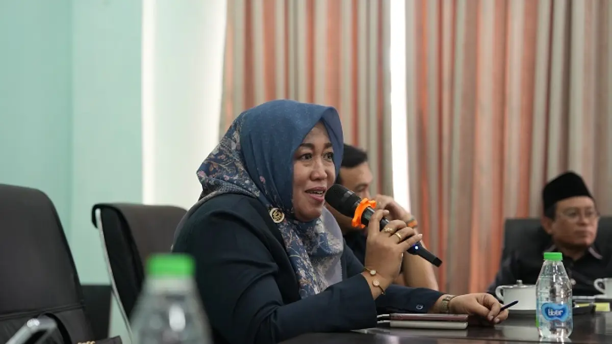 SERIUS: Komisi D DPRD Jombang melakukan RDP dengan Dinas Pendidikan dan Kebudayaan Jombang, Kamis (9/4).
