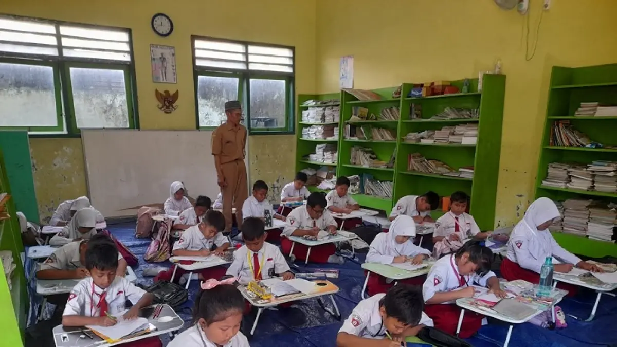 KONDUSIF: Kegiatan pembinaan ekstrakurikuler keagamaan di SDN Jombang 2. 